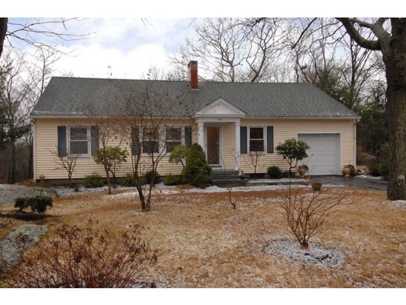 749 Sagamore Ave, Portsmouth, NH 03801 - photo 1