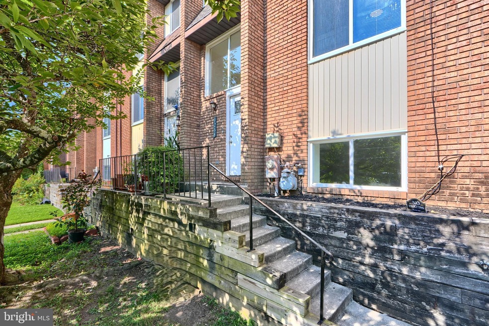 9264 Bellbeck Rd, Parkville, MD 21234 - photo 1