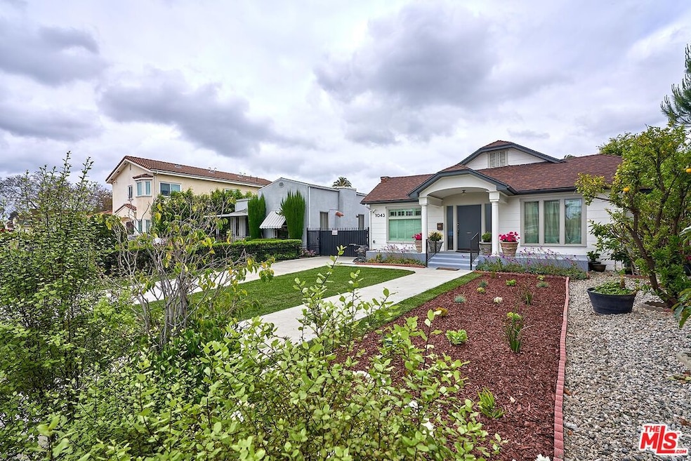 Sold $1,630,000 • Co-Listing Agent