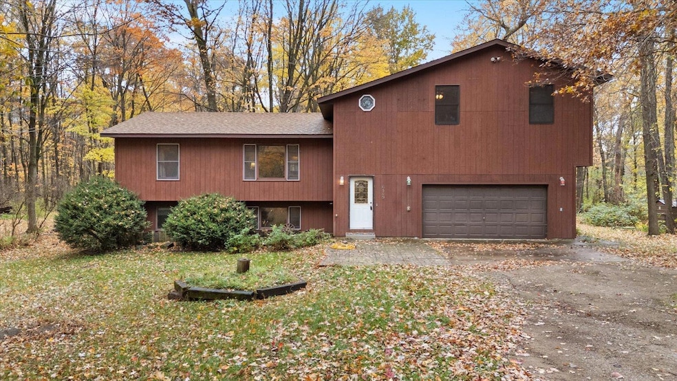 6509 372nd St, North Branch, MN 55056 - photo 1