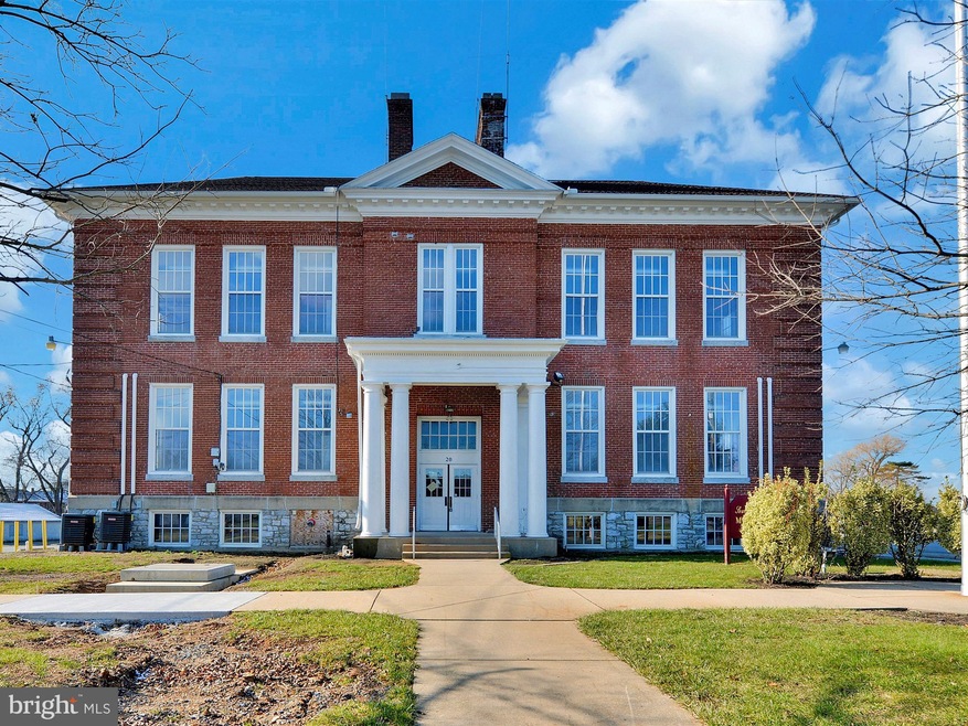 20 W Market St unit APARTMENT 3, Palmyra, PA 17078 - photo 1