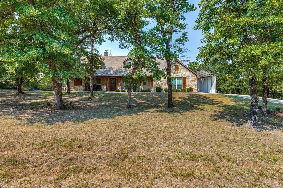 101 Brady Coleman Ln, Springtown, TX 76082 - photo 1