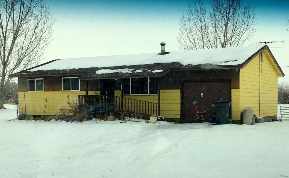 188 N 695 W, Blackfoot, ID 83221 - photo 1