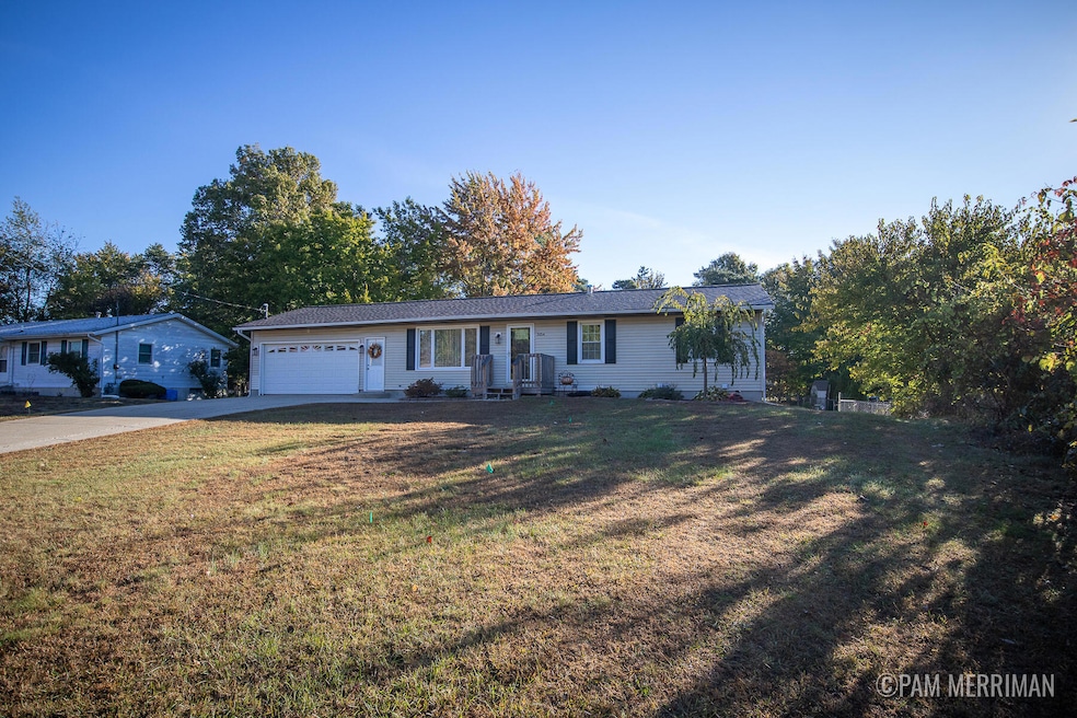 3154 Memorial Dr-1
