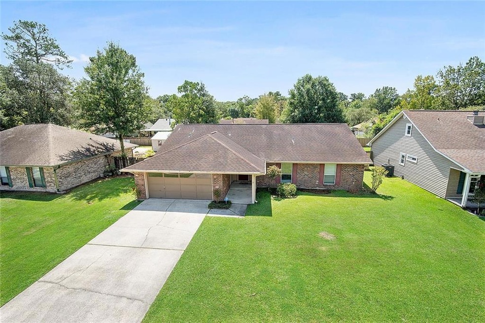 411 Lake Village Blvd, Slidell, LA 70461 - photo 1