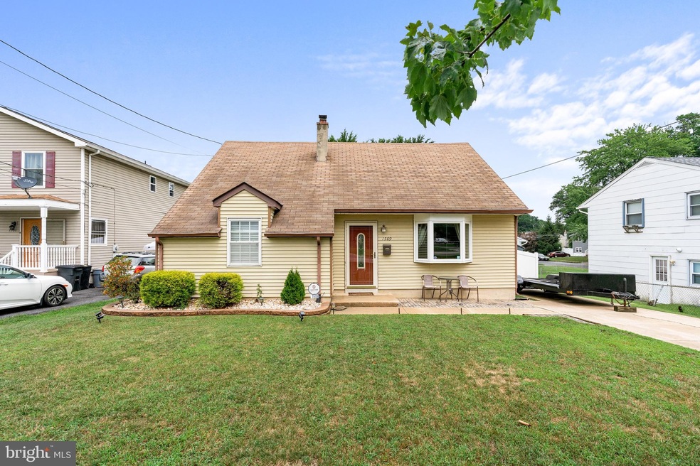 1509 Market St, Gloucester City, NJ 08030 - photo 1