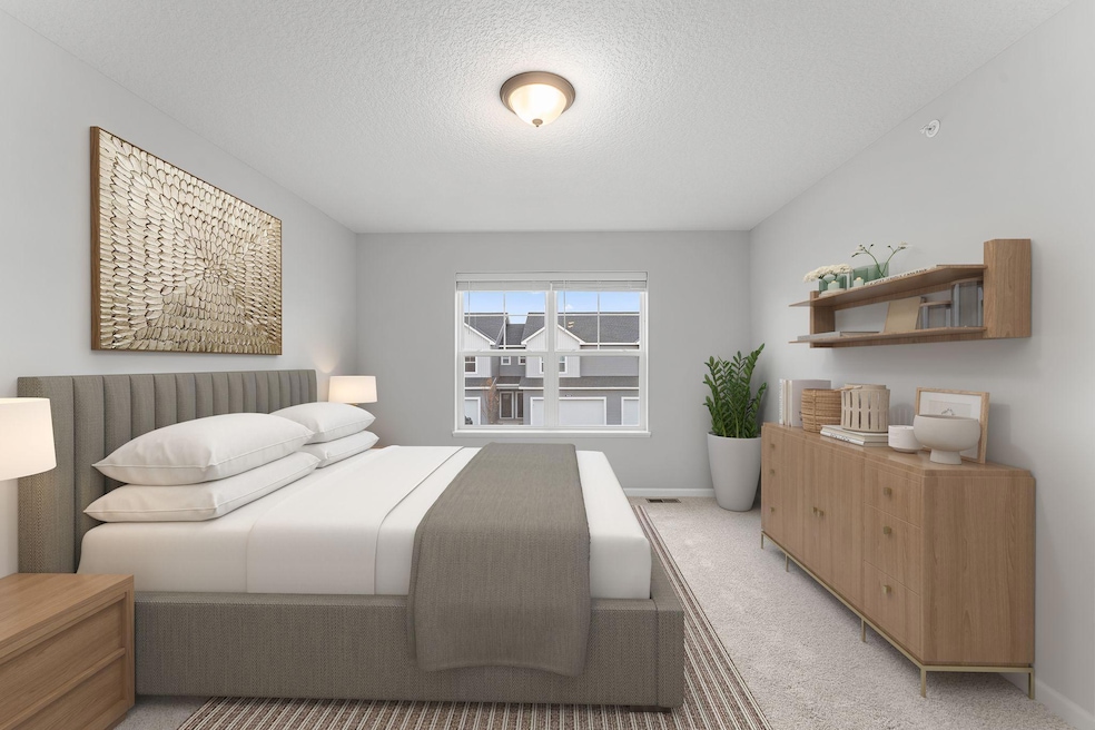 1534 Trellis Ln, West Saint Paul, MN 55118 - photo 1