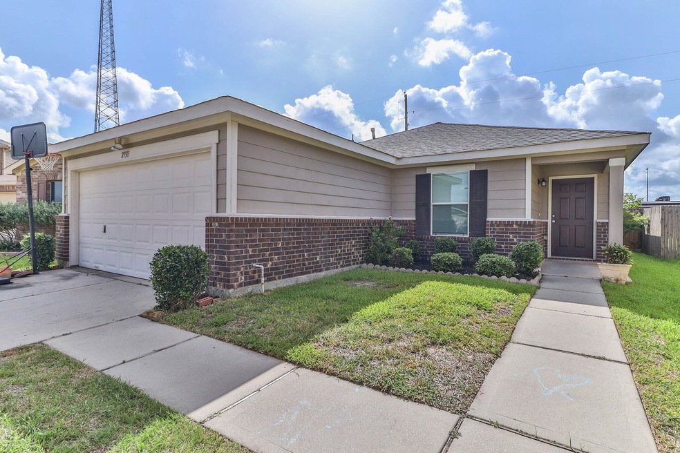 29313 Legends Smith Ln, Spring, TX 77386 - photo 1