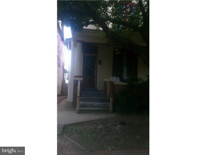 108 W Douglass St unit 1ST FL, Reading, PA 19601 - photo 1