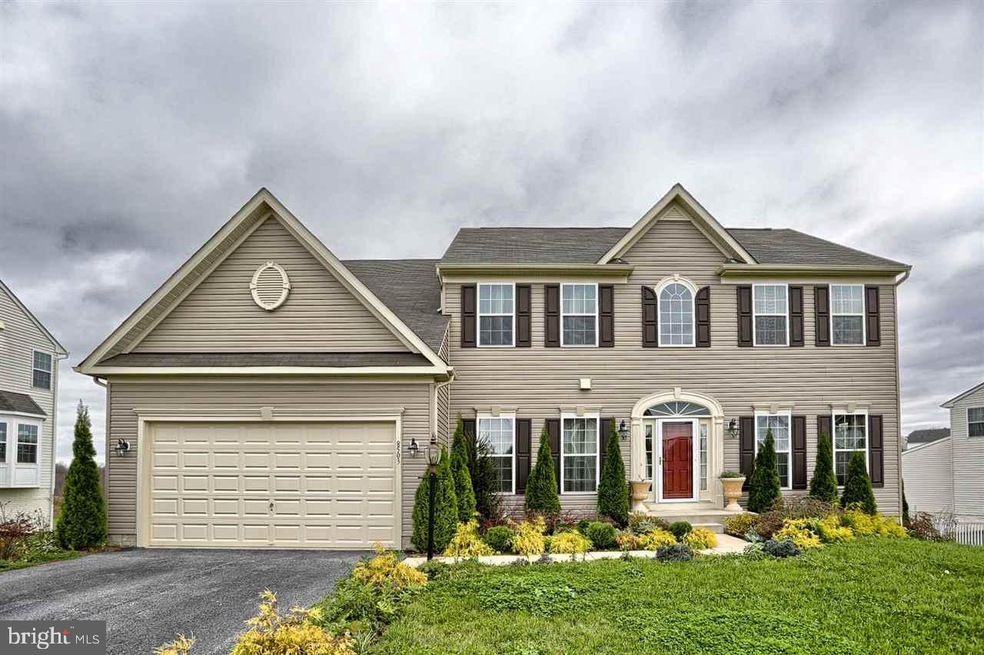 8503 Diamond Run Ct, Seven Valleys, PA 17360 - photo 1