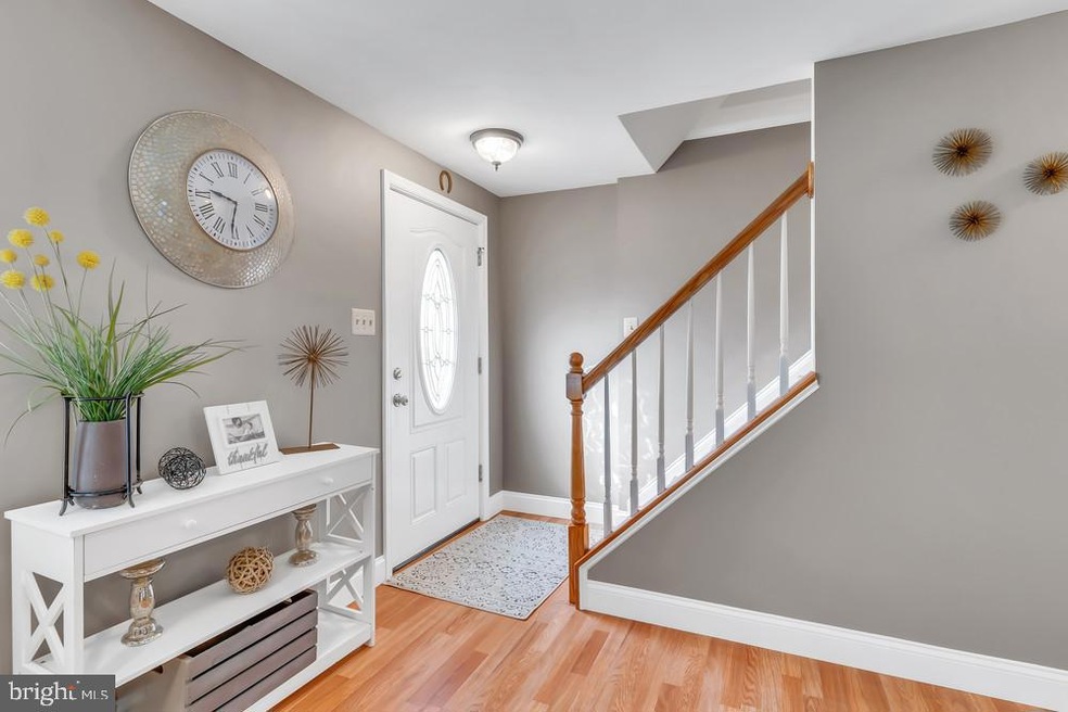 19248 Deep Run Ct, Germantown, MD 20876 - photo 1