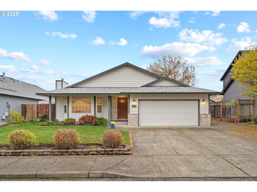 15085 SE Sedona Dr, Clackamas, OR 97015 - photo 1