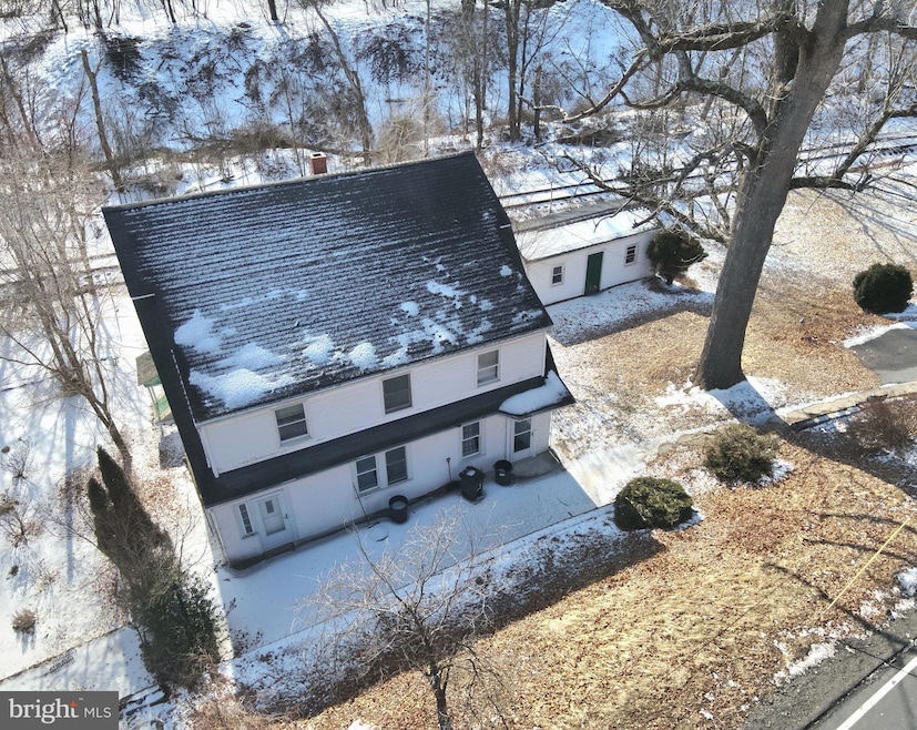 200 202 Maple Ave, Mar Lin, PA 17951 - photo 1