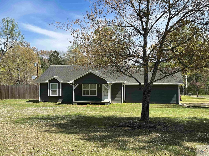 1002 Kelly Rd, Texarkana, TX 75501 - photo 1