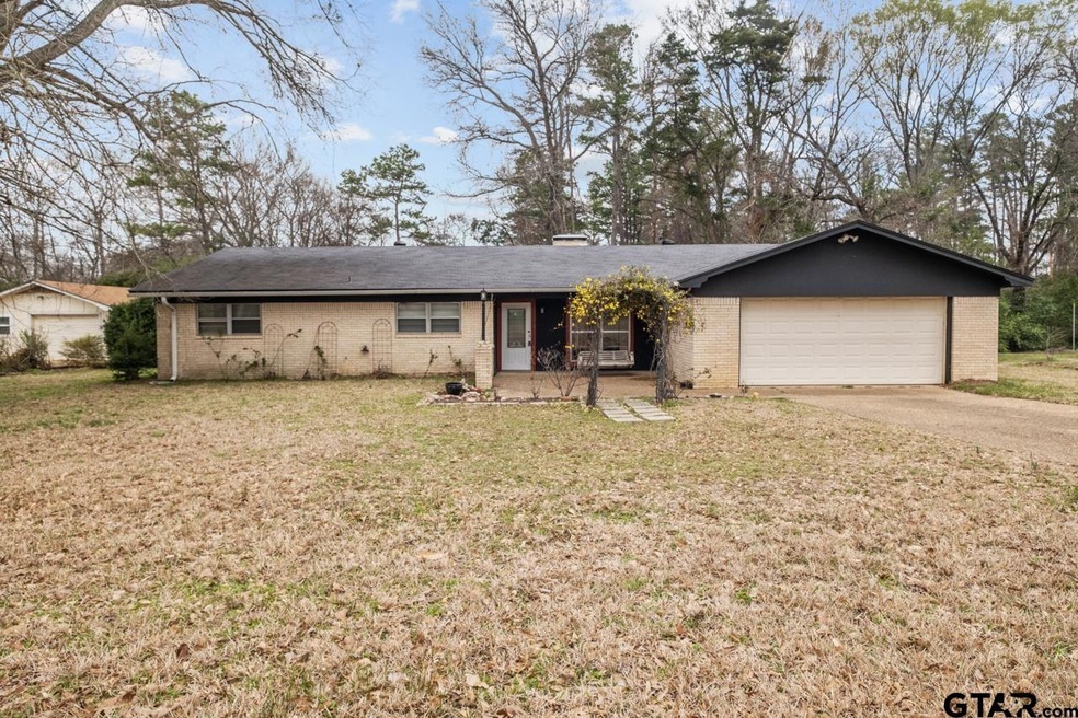 10159 Brookwood Dr, Tyler, TX 75707 - photo 1