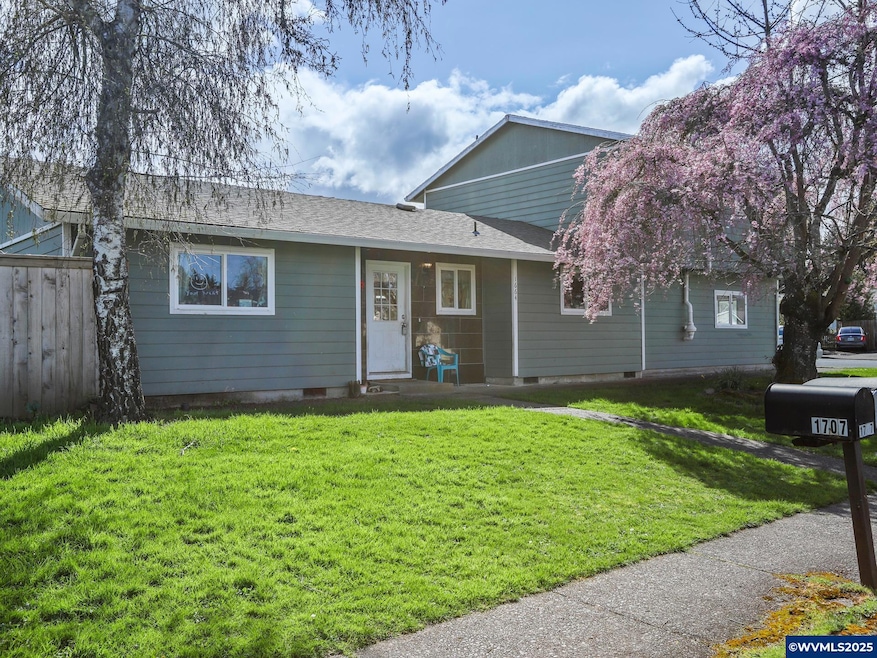 1664 SW Sesame St, McMinnville, OR 97128 - photo 1