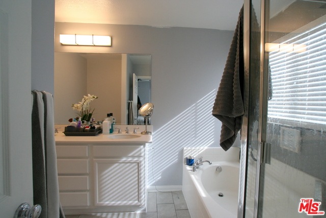 13510 Shady Palms Ln, Sylmar, CA 91342 - photo 1