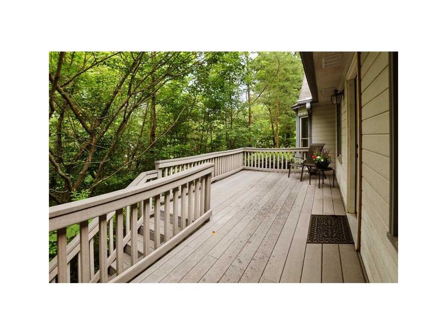 Exterior Front. Welcome Home! Pristine Nature Love