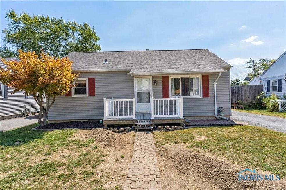 319 Rector Ave, Findlay, OH 45840 - photo 1