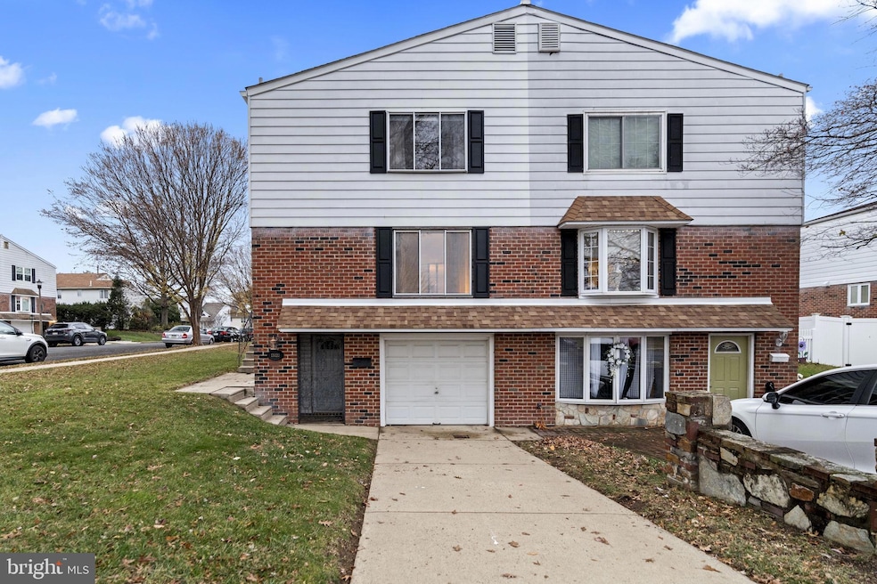 For Sale $424,900 • Co-Listing Agent