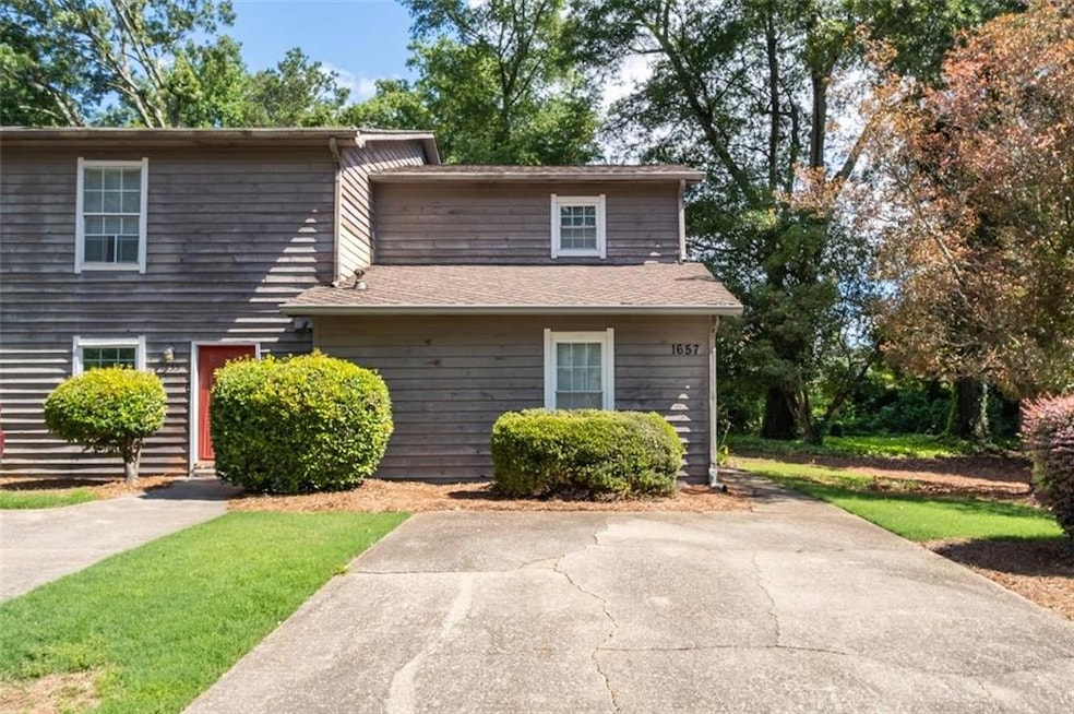 1657 Wynndowne Trail SE, Smyrna, GA 30080 - photo 1