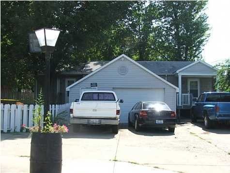 8806 Fairground Rd, Louisville, KY 40291 - photo 1