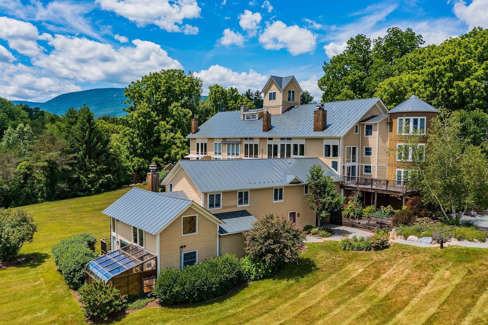 Sold $825,000 • Co-Listing Agent