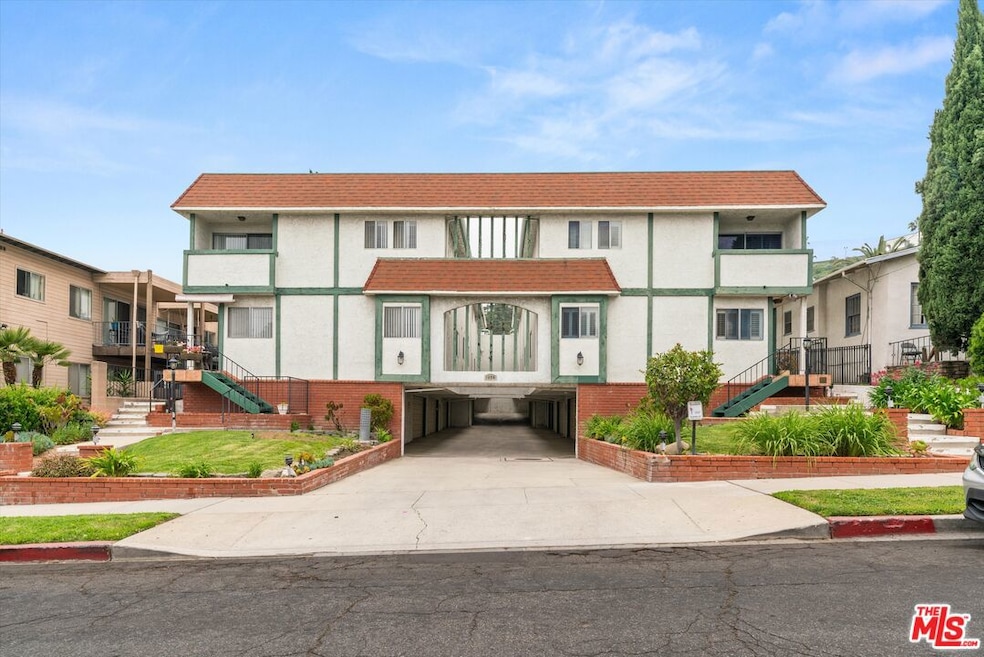 1270 Boynton St unit 2, Glendale, CA 91205 - photo 1