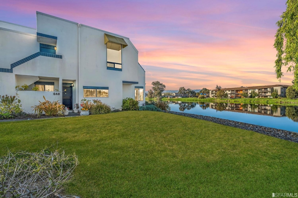 Sold $1,285,000 • Co-Listing Agent