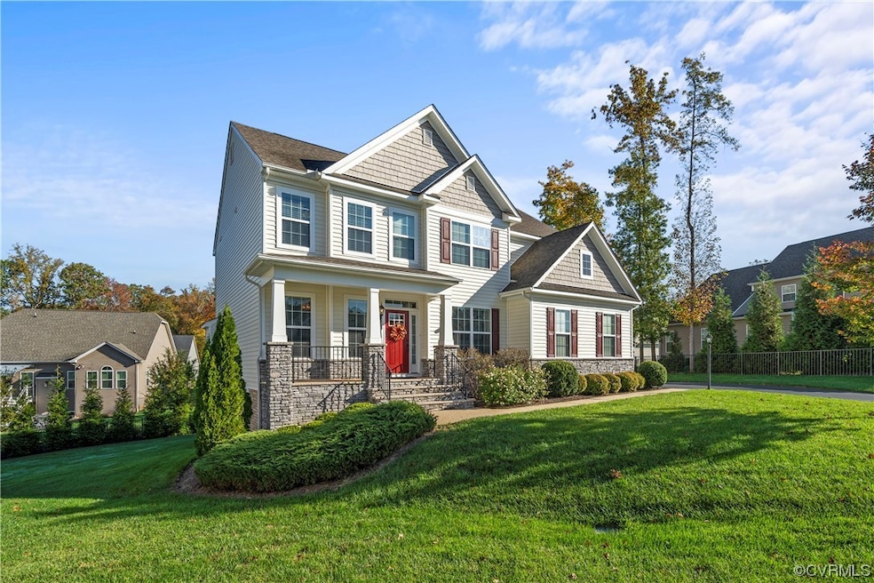 Stunning Craftsman on Cul-de-sac Lot