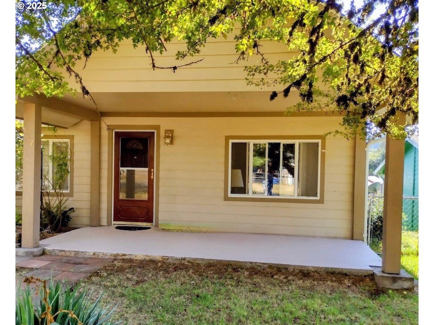 Under Contract $365,000