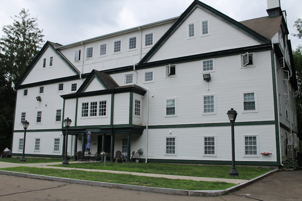 257 Route 80 unit 3-C, Killingworth, CT 06419 - photo 1