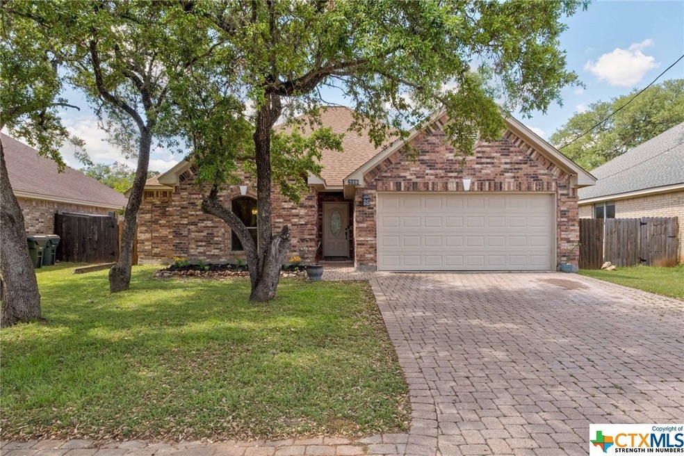 2006 Stonehaven, San Marcos, TX 78666 - photo 1
