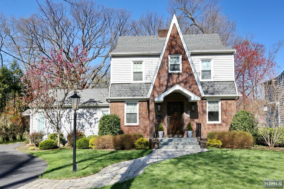 739 Elm Ave, River Edge, NJ 07661 - photo 1