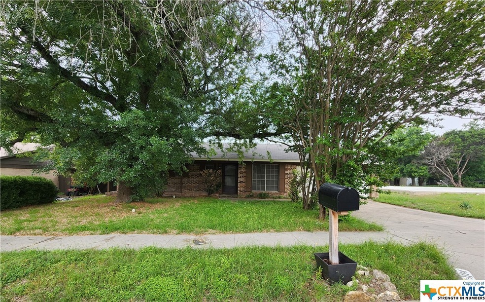 1114 Randa St, Copperas Cove, TX 76522 - photo 1