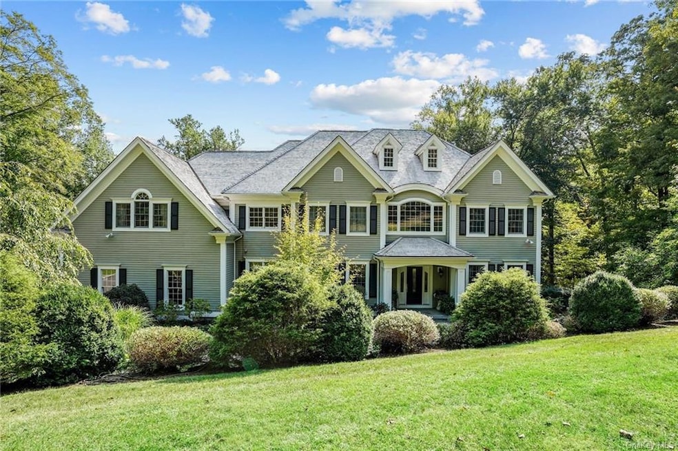 176 Barnegat Rd, Pound Ridge, NY 10576 - photo 1