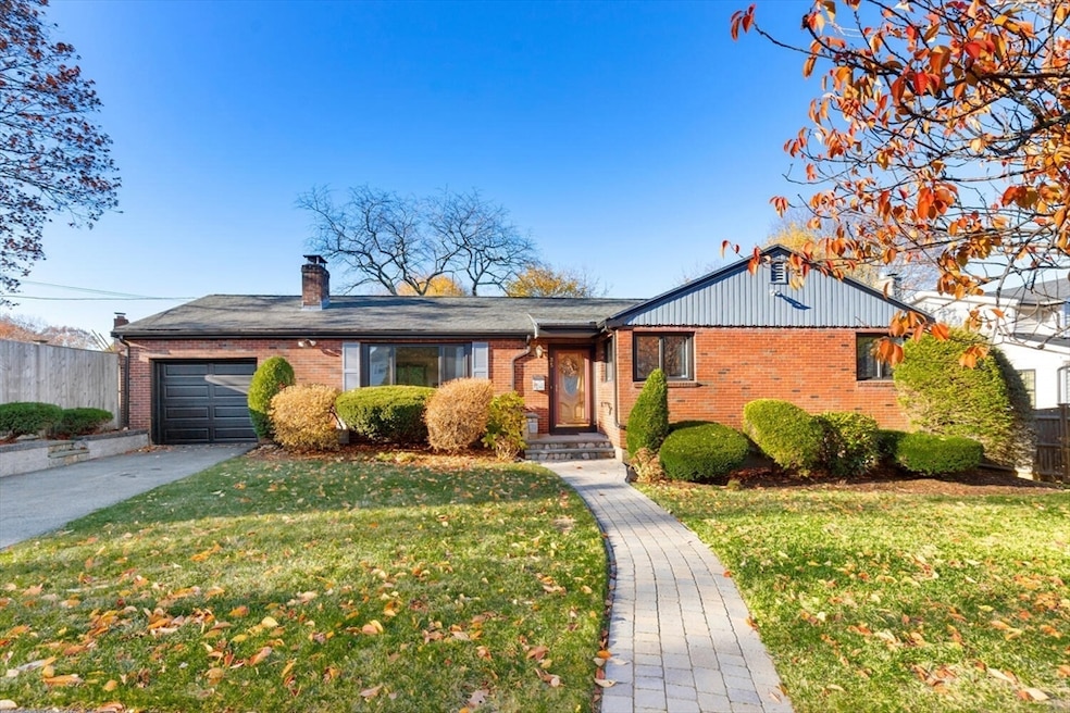 35 Alden Rd, Swampscott, MA 01907 - photo 1