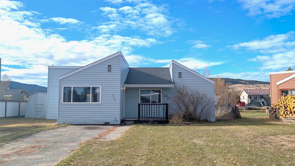 303 N Adams St, Boulder, MT 59632 - photo 1