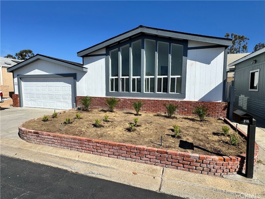 Under Contract $399,000