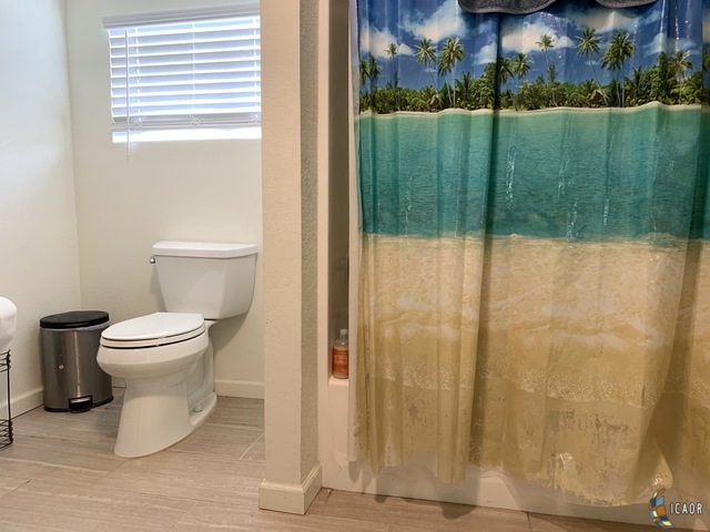 887 Rose Ave, El Centro, CA 92243 - photo 1