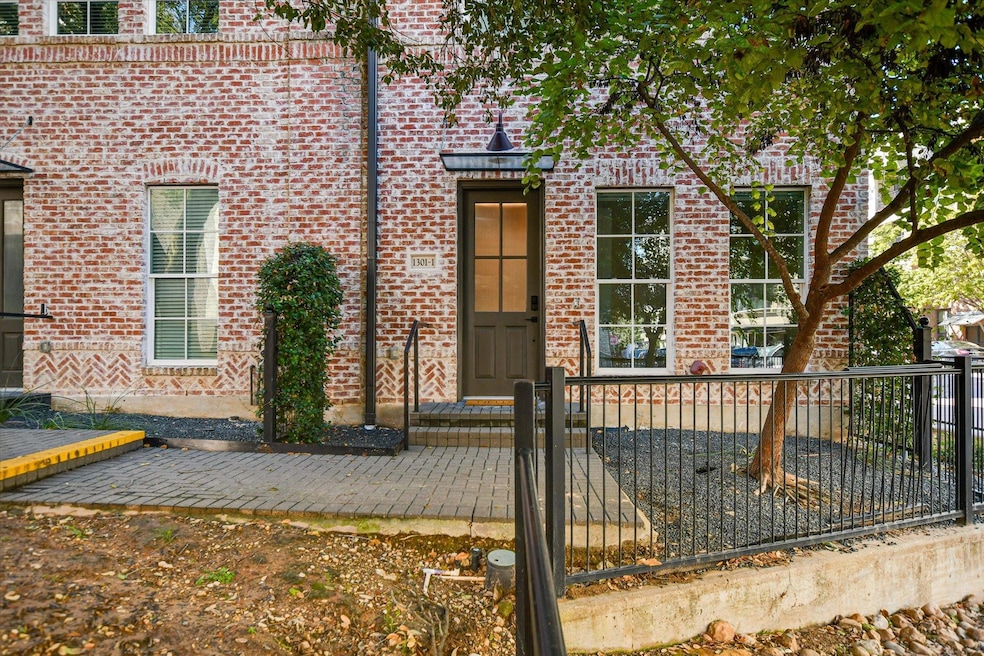 1301 Town Creek Dr unit 1, Austin, TX 78741 - photo 1