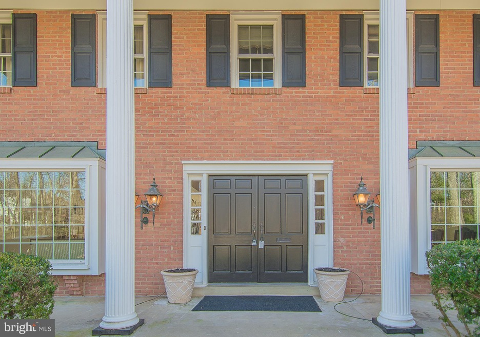 3600 Barkley Dr, Fairfax, VA 22031 - photo 1