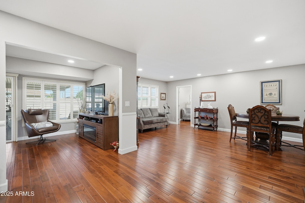 9942 W Cameo Dr, Sun City, AZ 85351 - photo 1