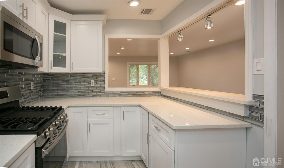 176 Worth St, Iselin, NJ 08830 - photo 1