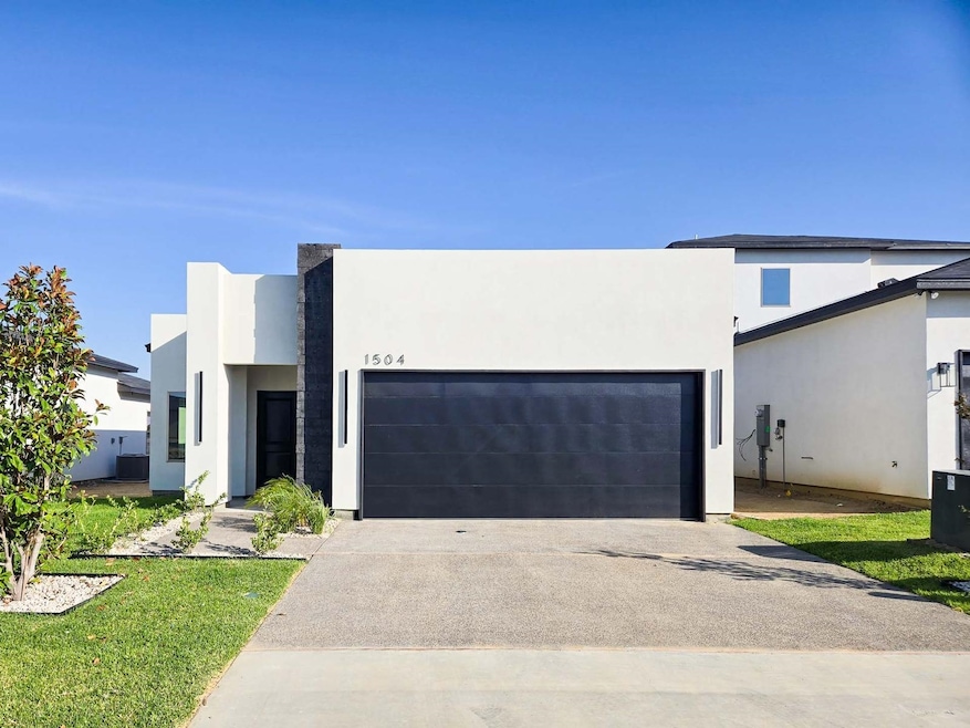 For Sale $282,900 • Co-Listing Agent