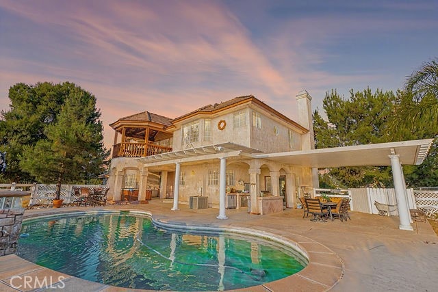 Under Contract $1,100,000