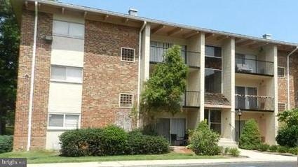 5504 Karen Elaine Dr unit 945, New Carrollton, MD 20784 - photo 1