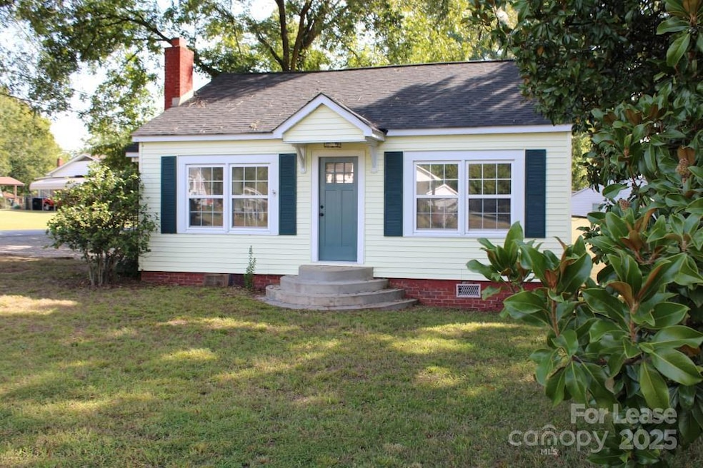 For Rent $1,525/month