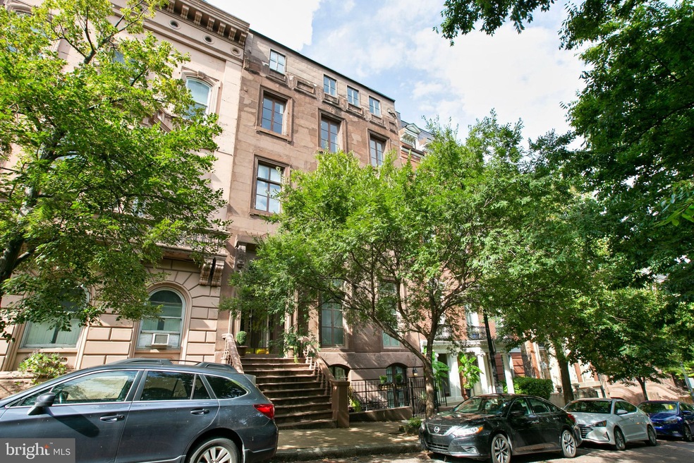 12 E Mount Vernon Place unit 8, Baltimore, MD 21202 - photo 1