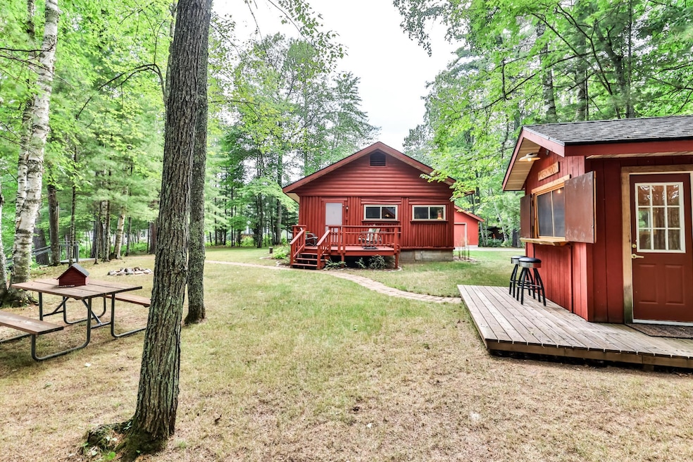 Under Contract $699,900